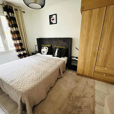 Centre-ville, 2 Bedrooms 6 Pers, Climatisation Διαμέρισμα Αντίμπ